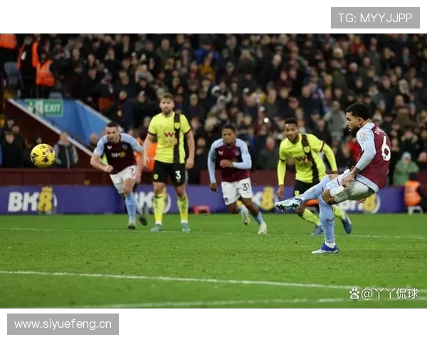 英超上半场：马伦破门马丁内斯神勇扑救 维拉1-0领先伯恩利